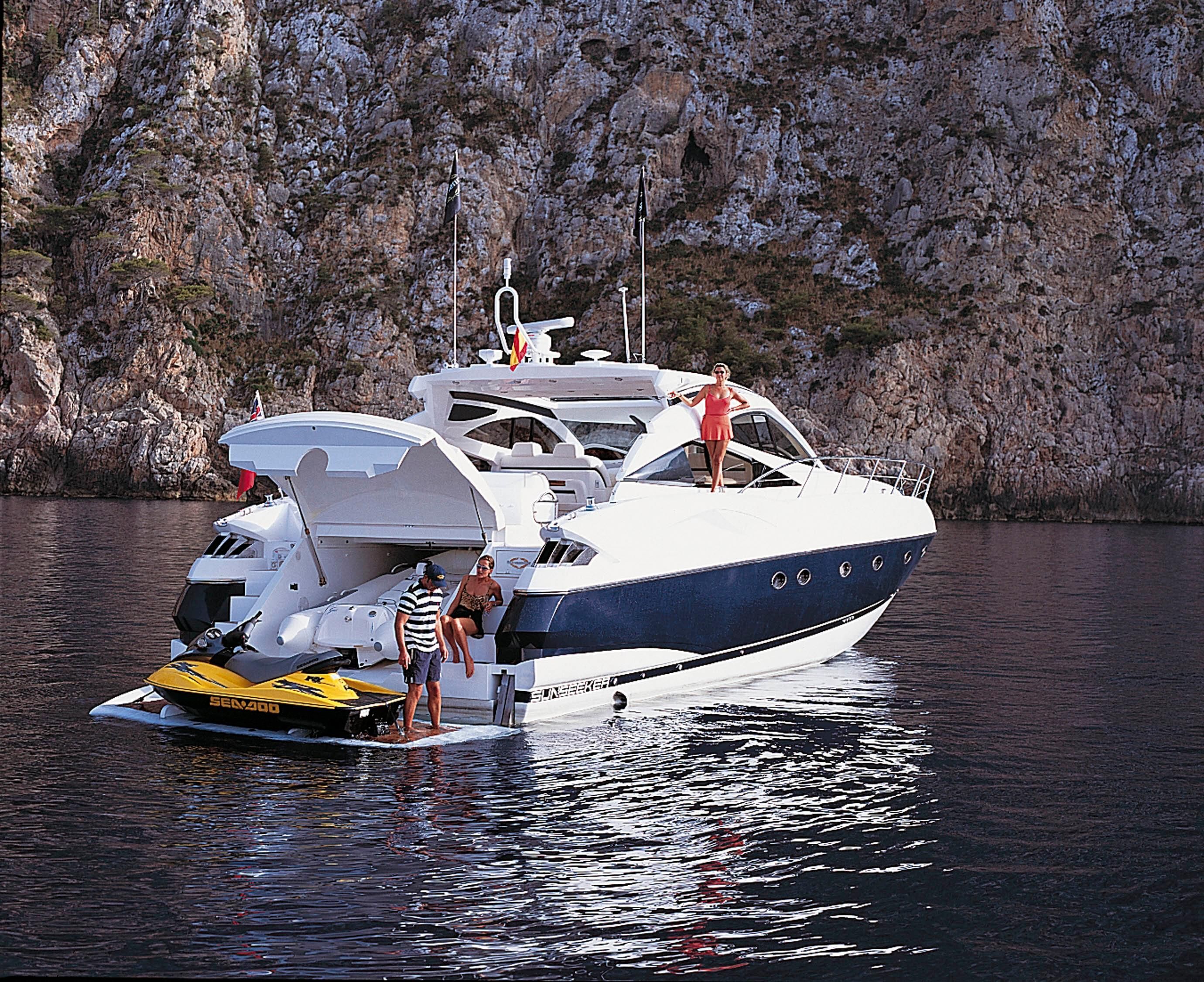 2017 Sunseeker Predator 68