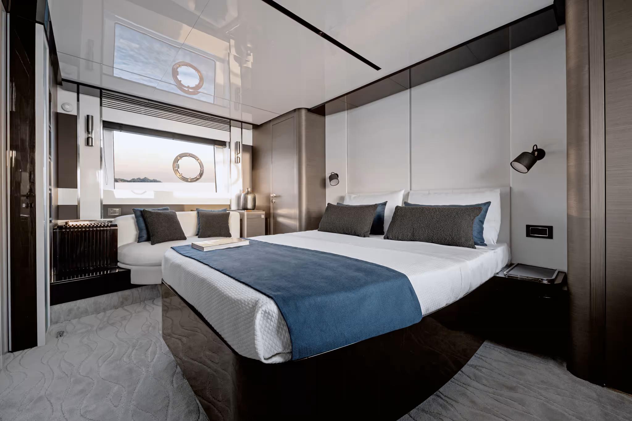 2019 Azimut Yachts S8