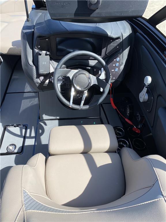 2019 Centurion Boats Fi23 Coastal Edition