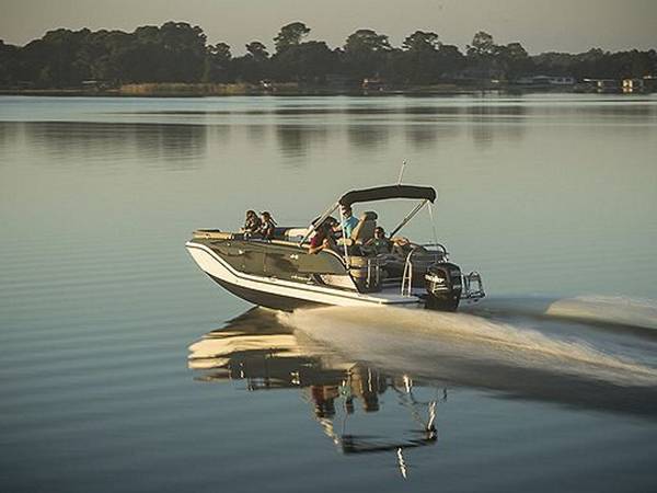 2022 Bayliner XR7 w/ 250HP Mercury!