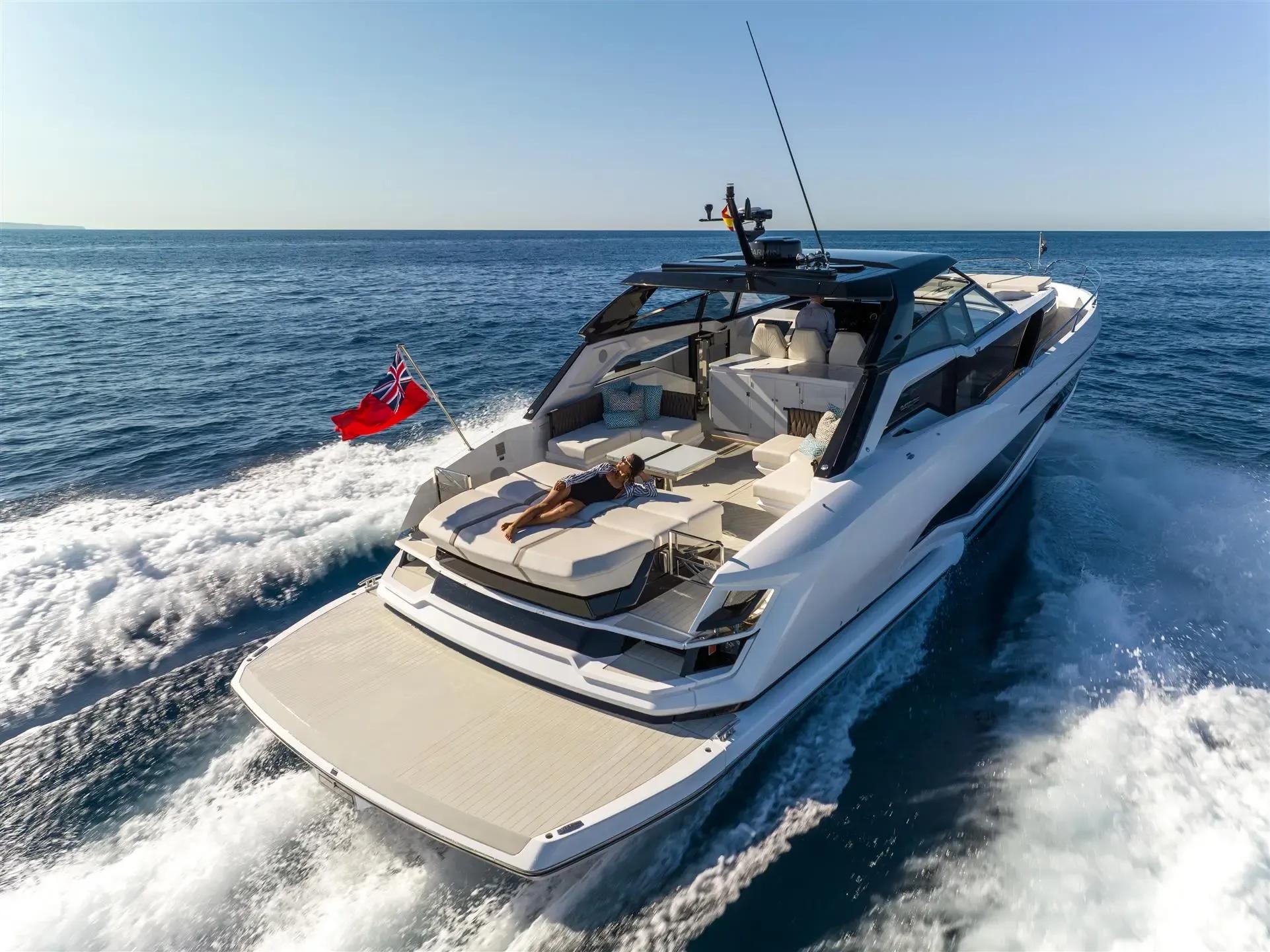 2023 Sunseeker Superhawk 55