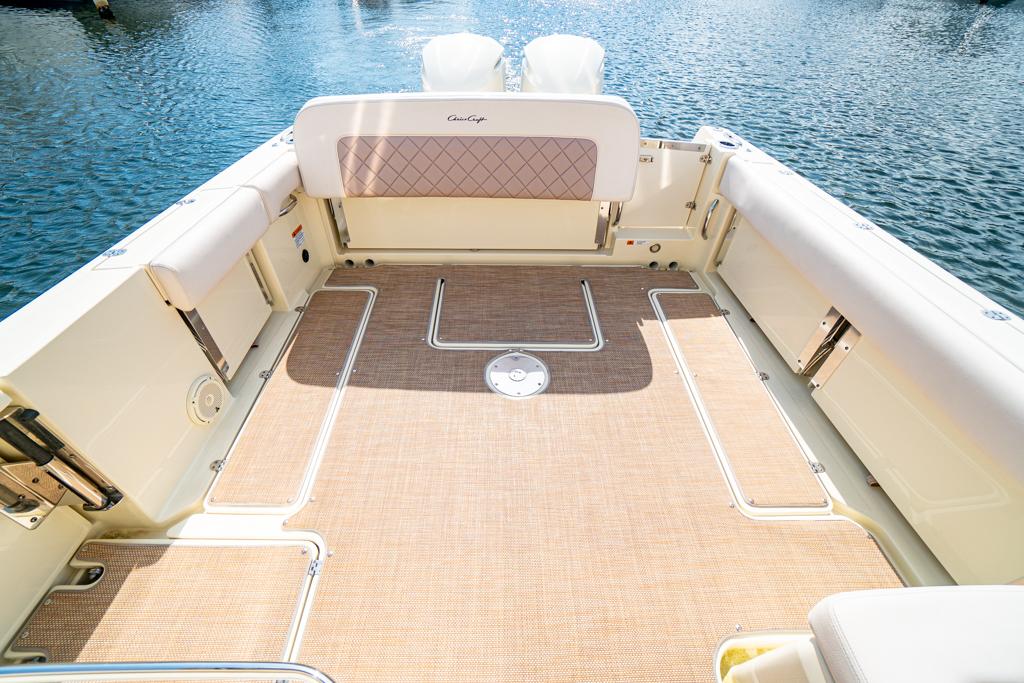 2018 Chris-Craft Calypso 30