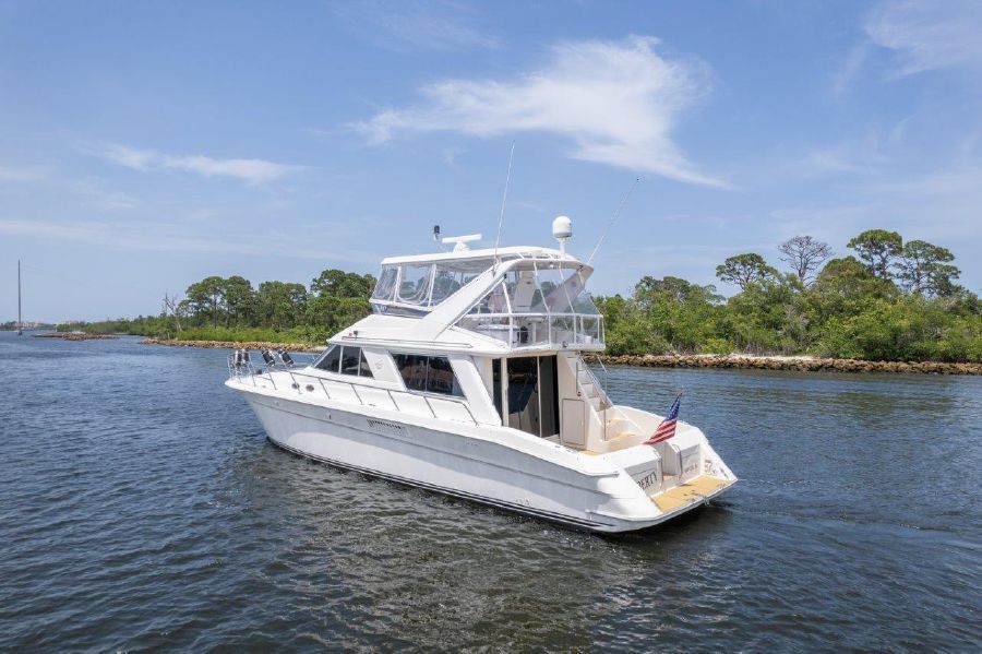 1996 Sea Ray Sedan 550