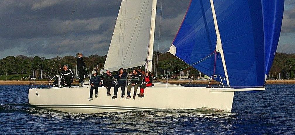 2006 J Boats J/122e Standard