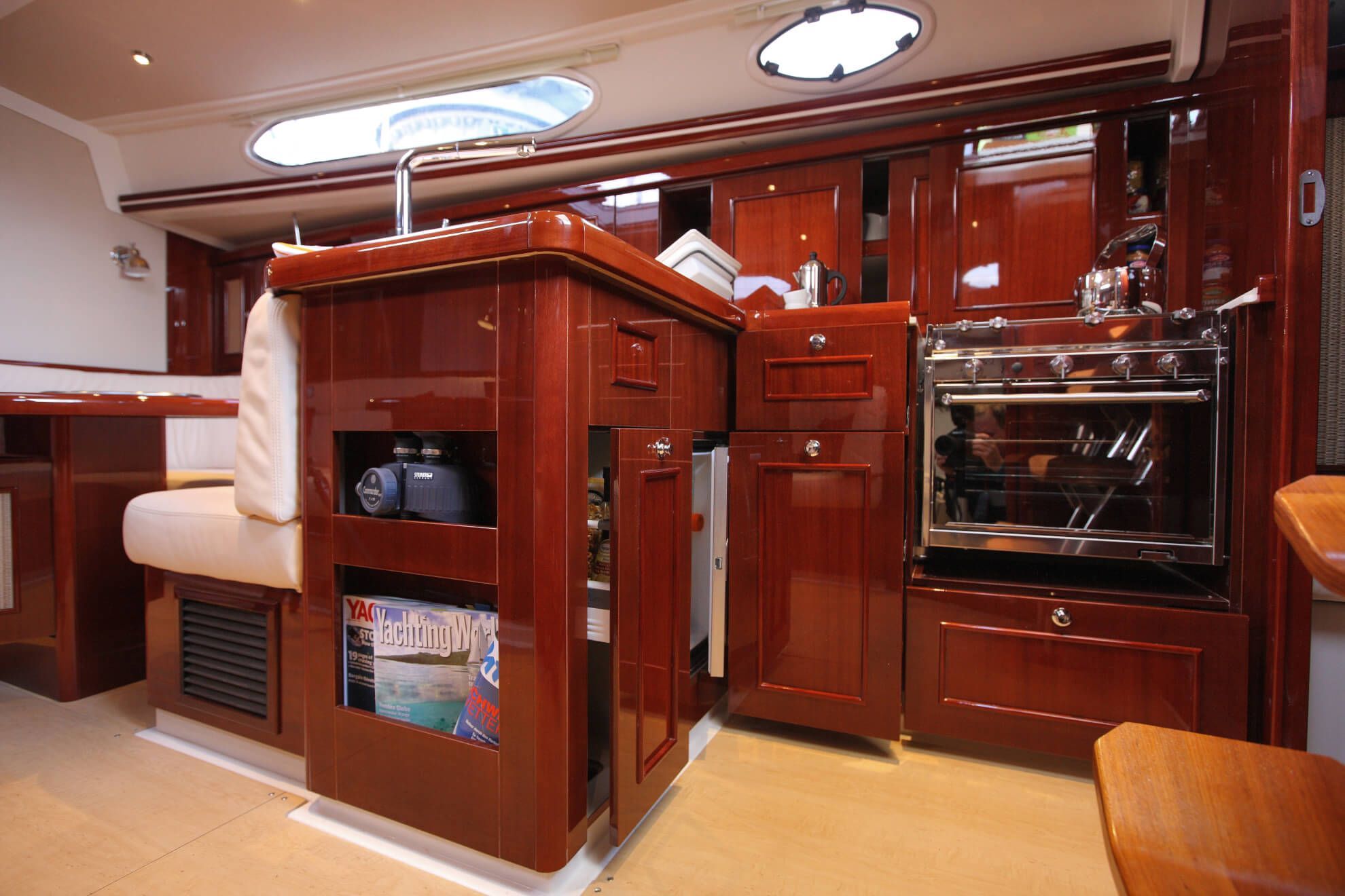 2021 Moody Yachts Aft Cockpit 41