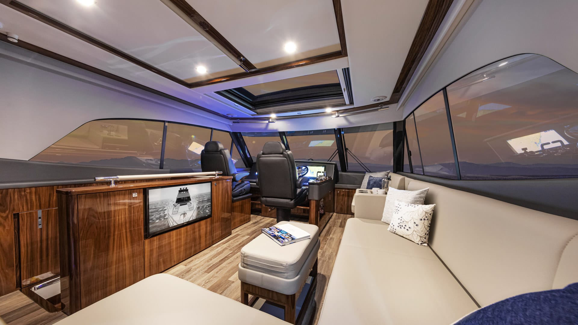 2021 Riviera 64 Sports Motor Yacht