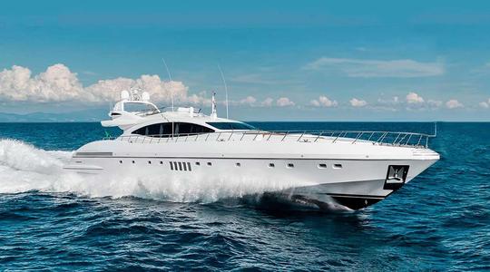 2015 Mangusta Yachts Maxi Open 132