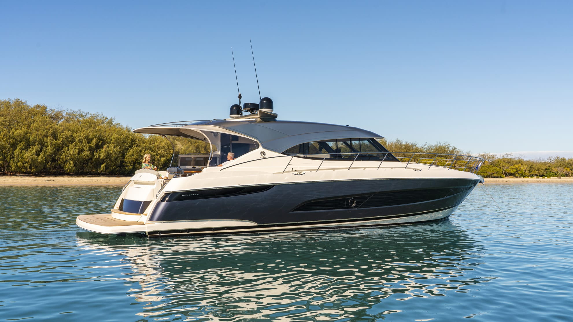 2023 Riviera 5400 Sport Yacht Platinum Edition