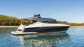 2023 Riviera 5400 Sport Yacht Platinum Edition