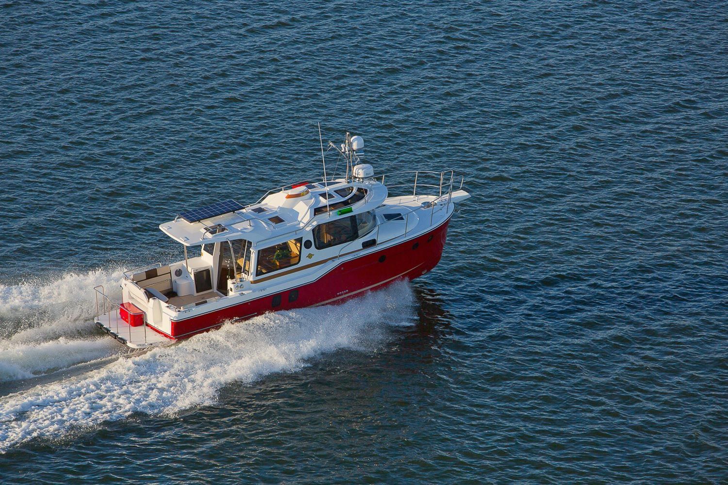 2022 Ranger Tugs R-29 Sedan