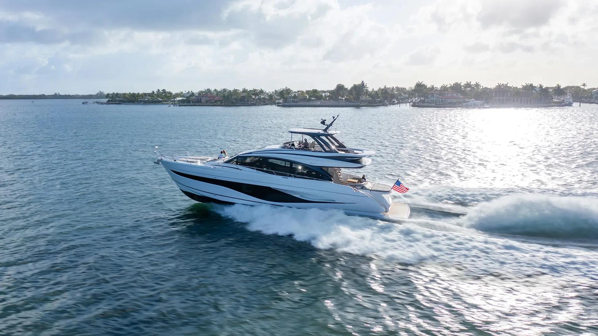 2015 Princess Yachts S72