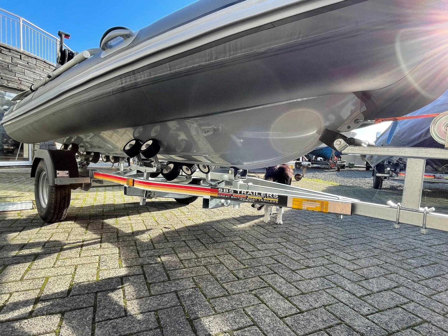 2021 Highfield 380 Classic