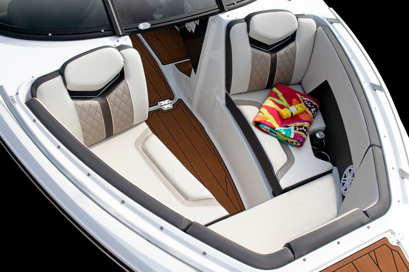 2020 Monterey 235 SS