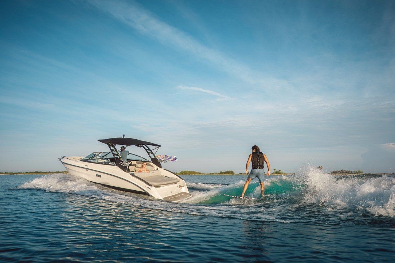 2023 Sea Ray SLX 260 Surf