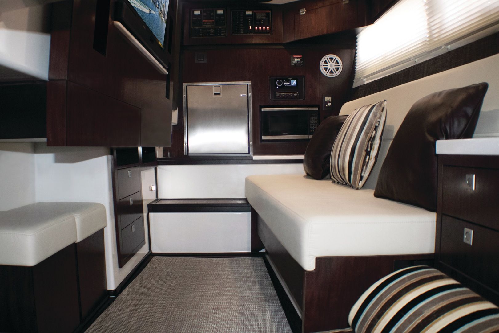 2020 Monterey 378 SS