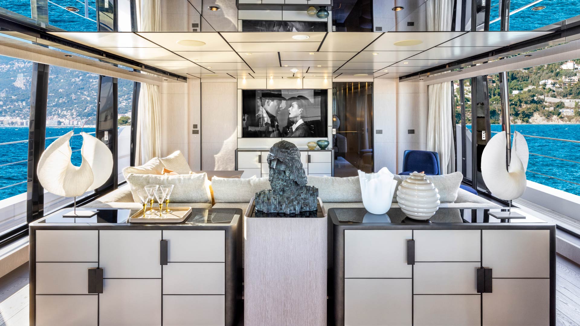 2022 Custom Line 140