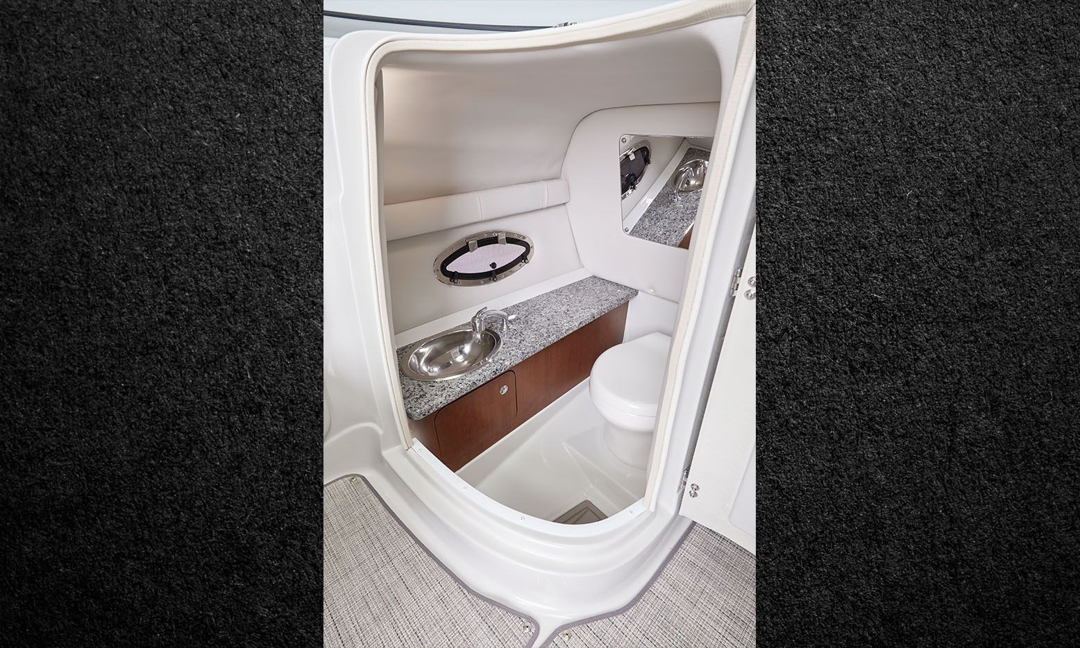 2024 Crownline E260 XS