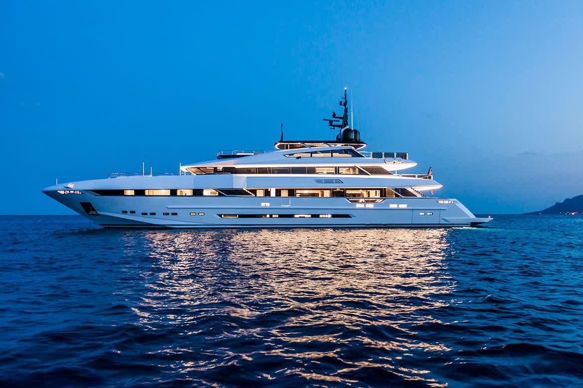 2013 Rossinavi Param Jamuna IV