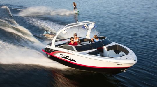 2014 Four Winns H210 SS