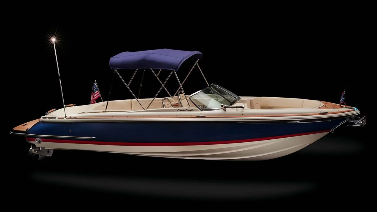 2017 Chris-Craft Launch 27