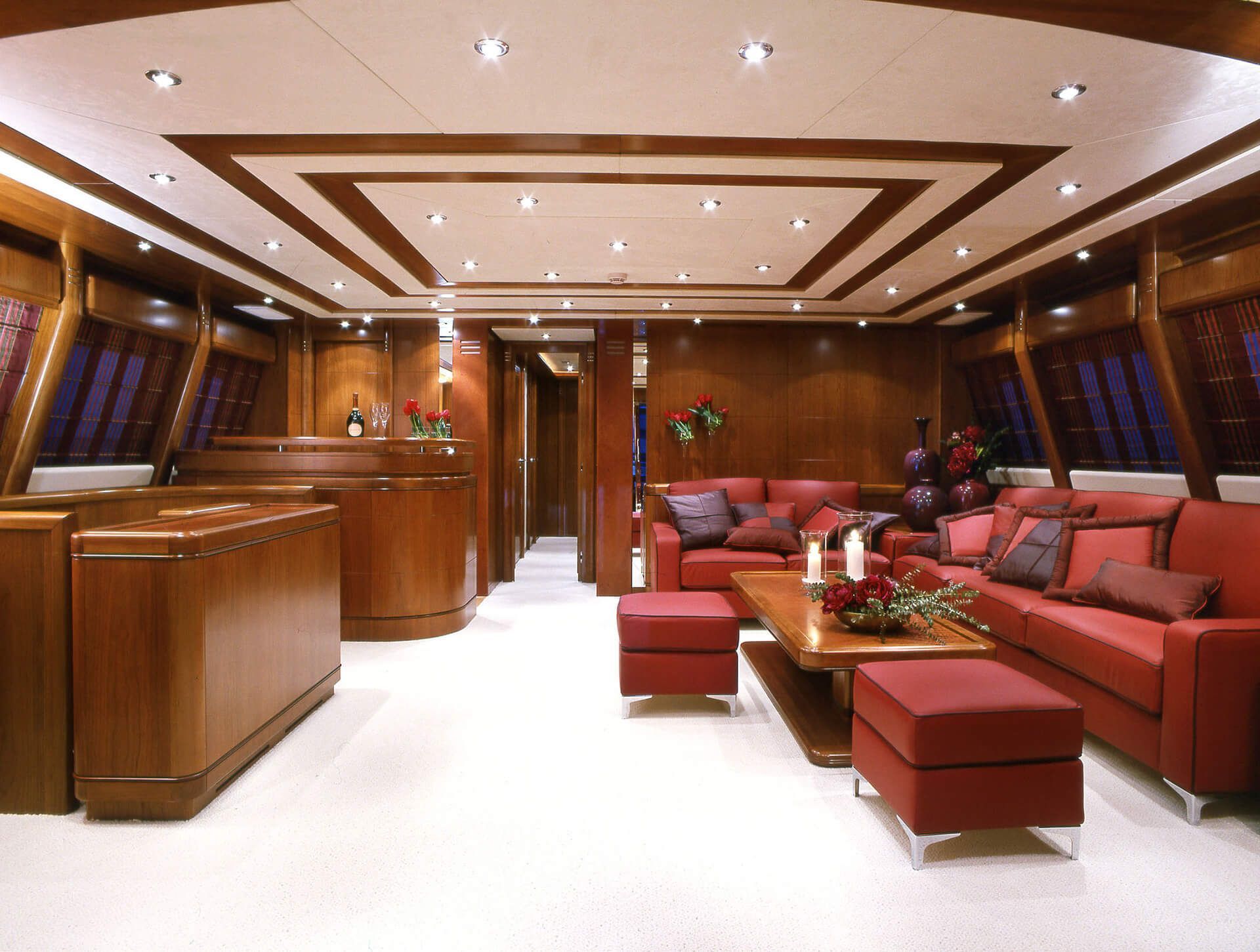 2005 CRN XS of London