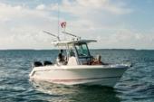 2022 Boston Whaler 250 Outrage