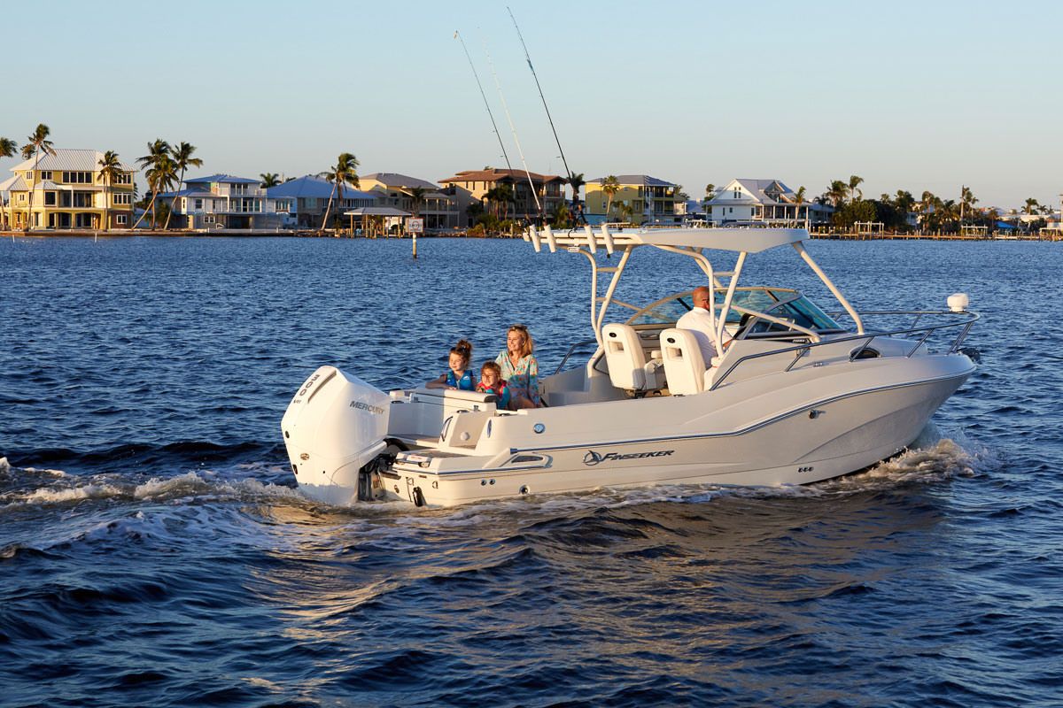 2024 Crownline 245 WA