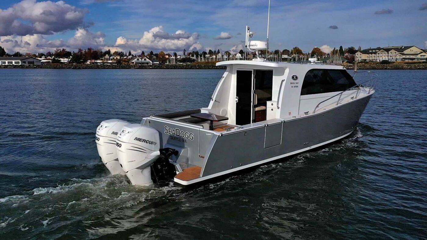 2022 Coastal Craft 33 Express