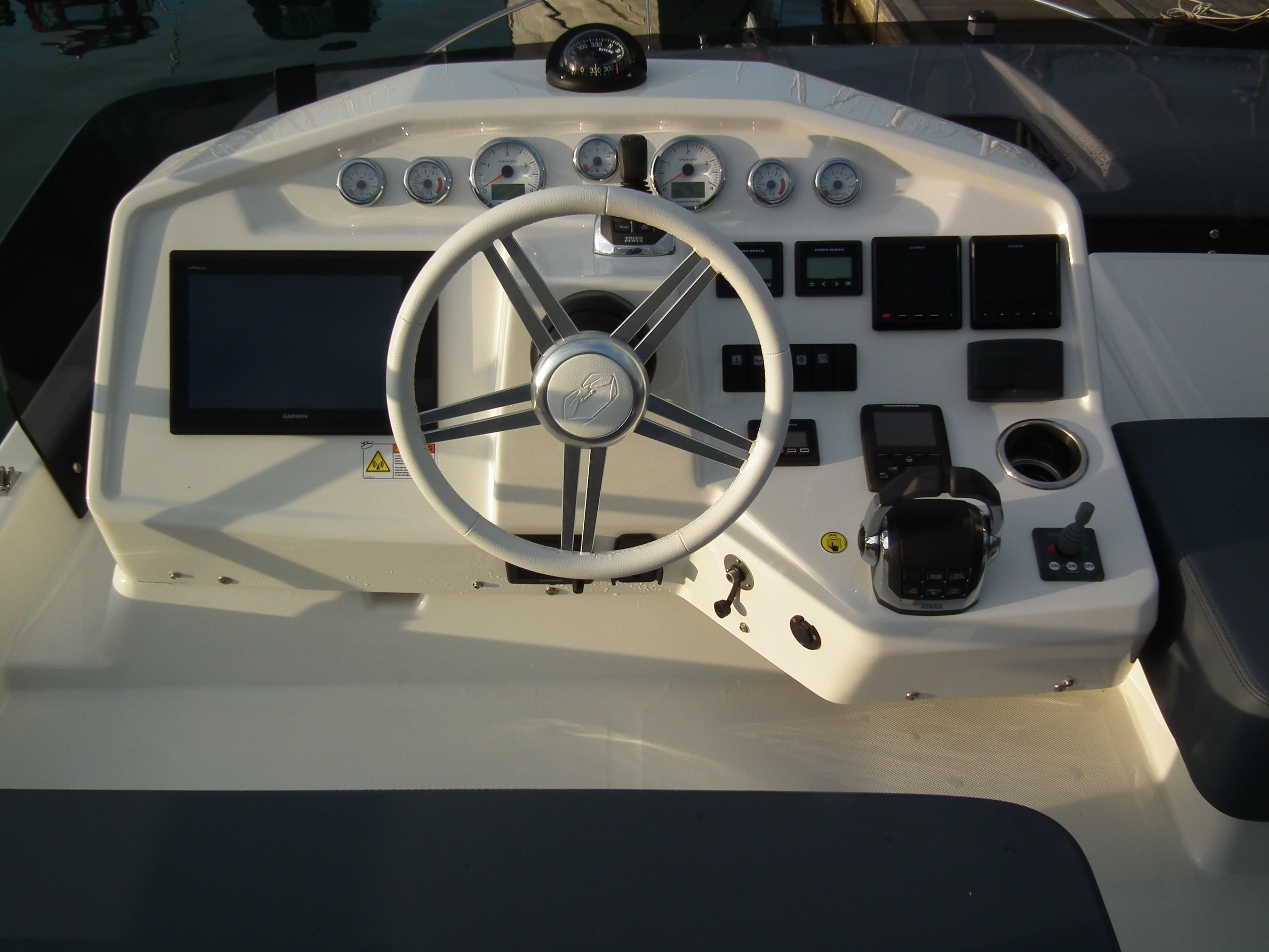 2020 Cranchi Yachts T43 Eco Trawler