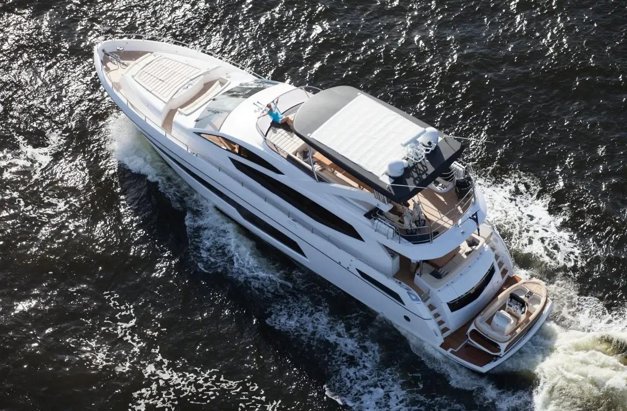 2018 Sunseeker 75 Yacht