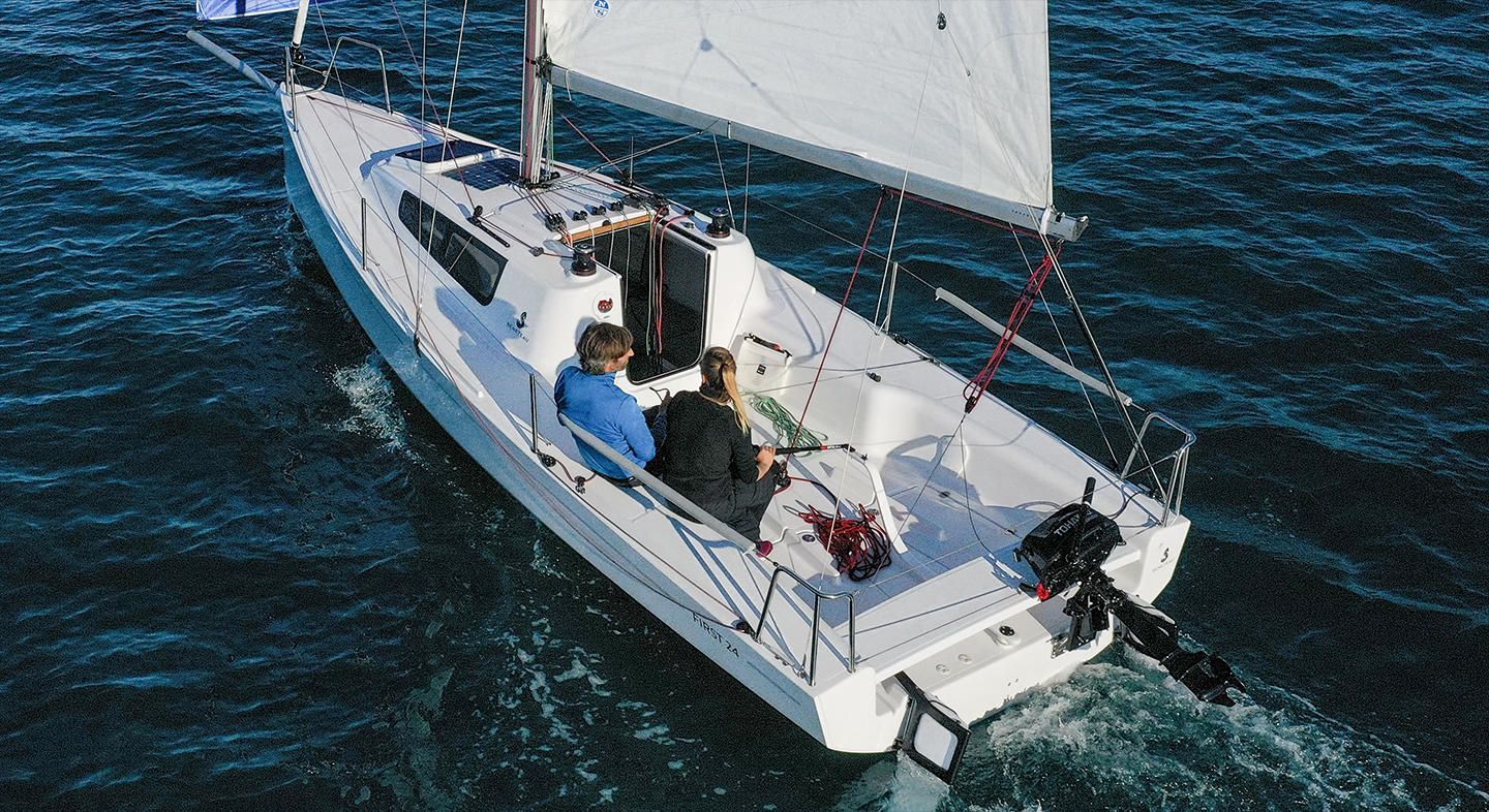 2018 Beneteau First 24