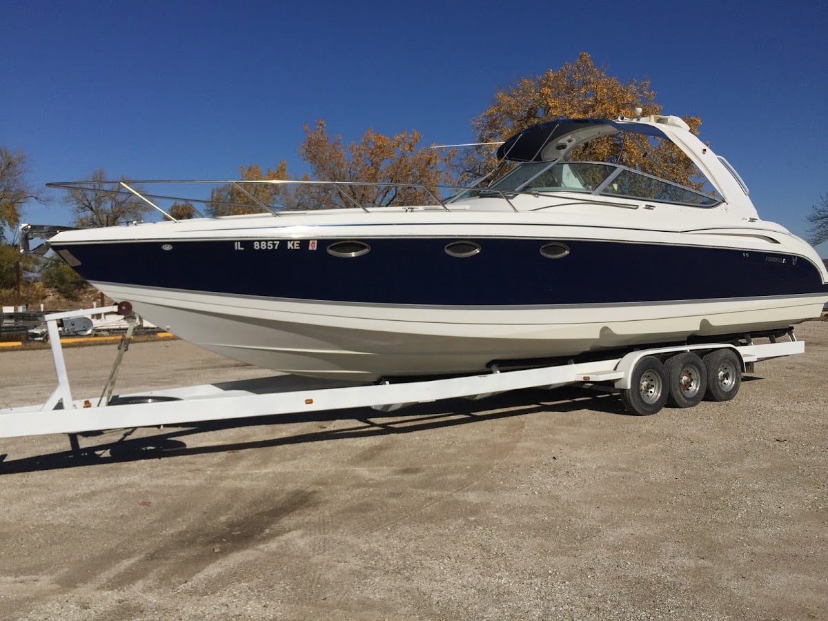 2004 Formula Boats 370