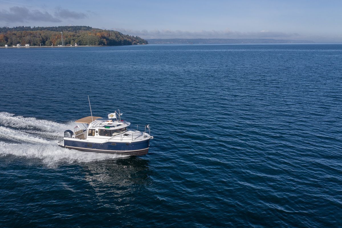 2022 Ranger Tugs R-25