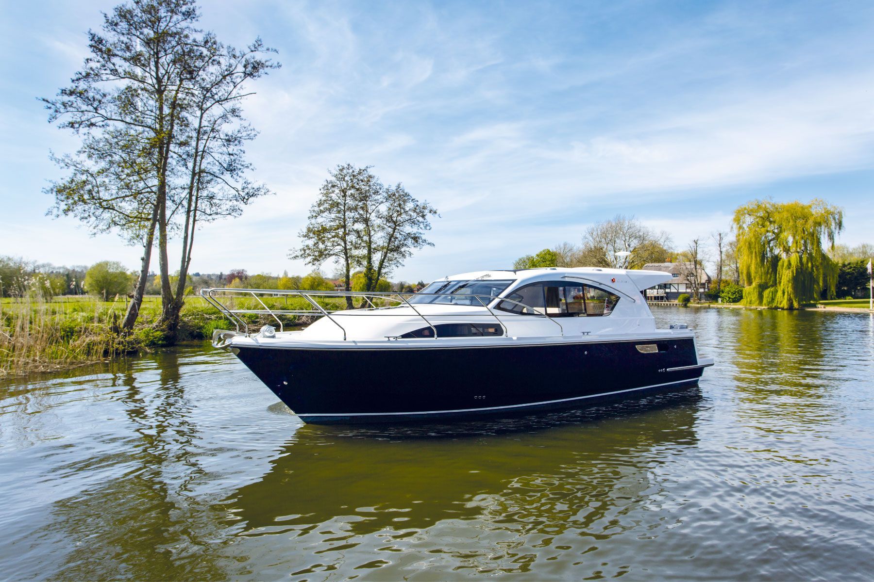 2024 Haines Marine 36 Sedan