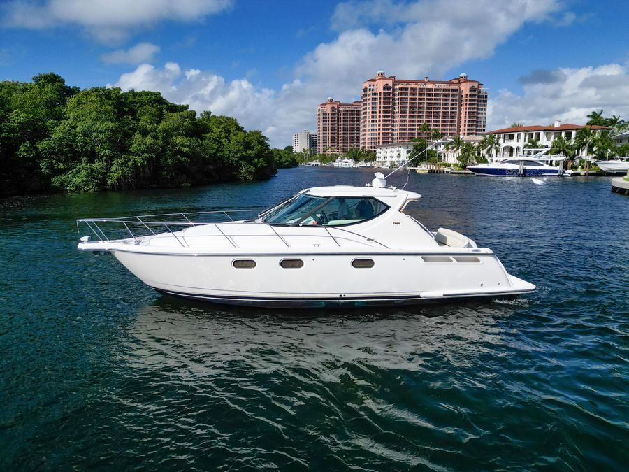 2008 Tiara Yachts 3900 Sovran