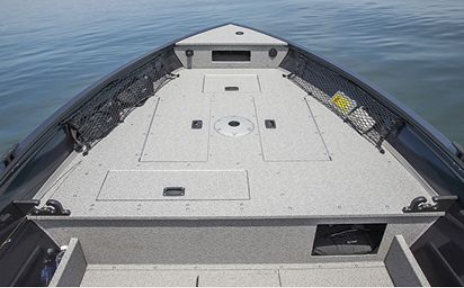 Crestliner 1650 Discovery Tiller bow deck with rod storage and cargo netting