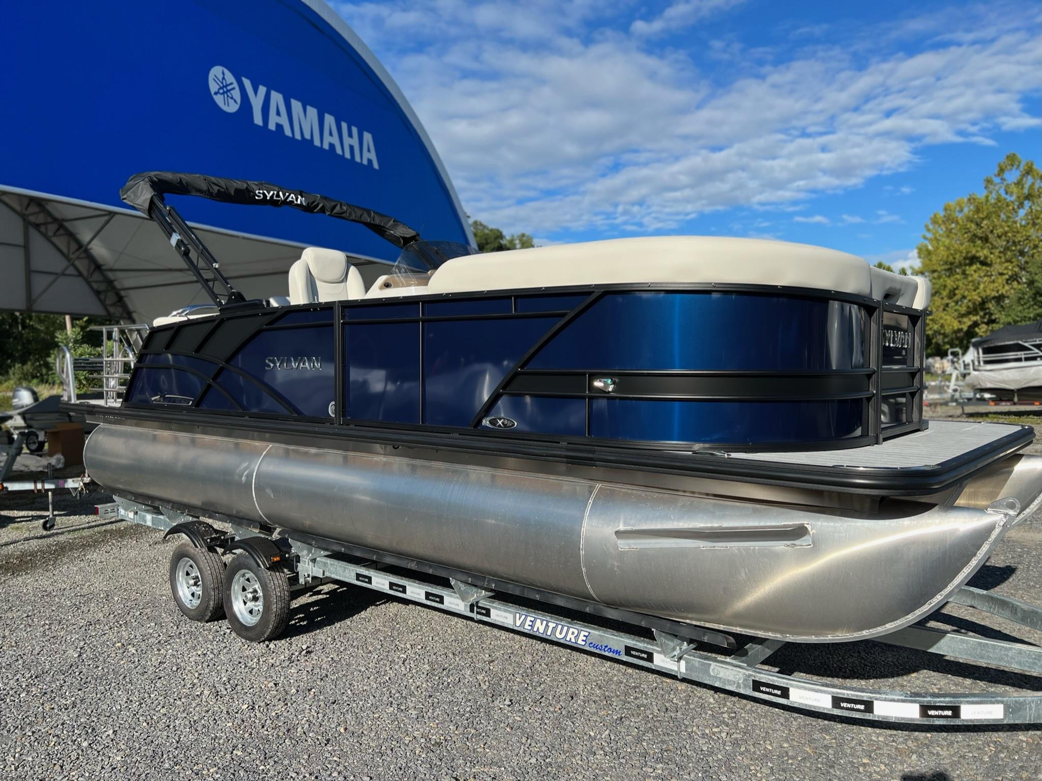 2022 Sylvan X3 CLZ Mirage Tritoon - In Stock