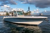 2022 Boston Whaler 380 Outrage