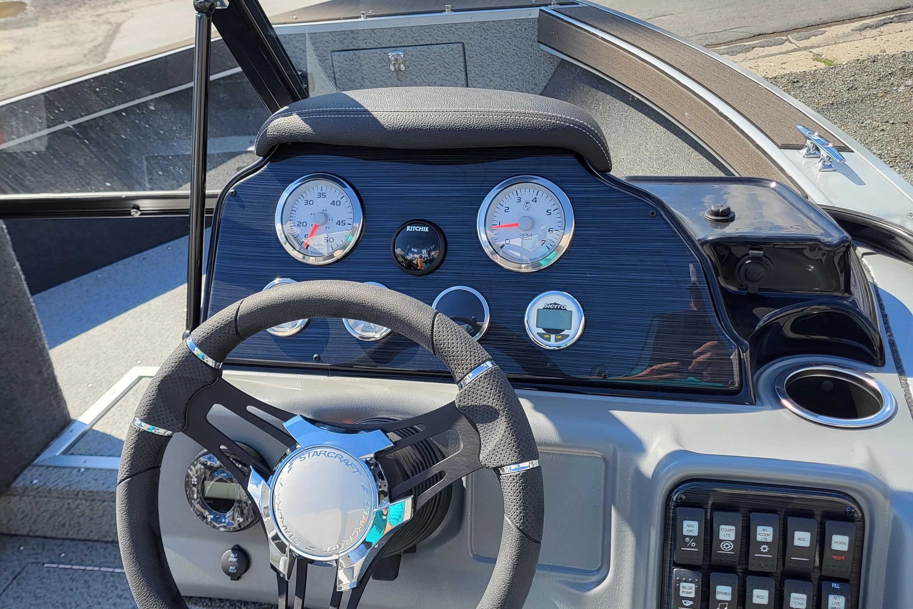 2022 Starcraft Marine 210 Fishmaster