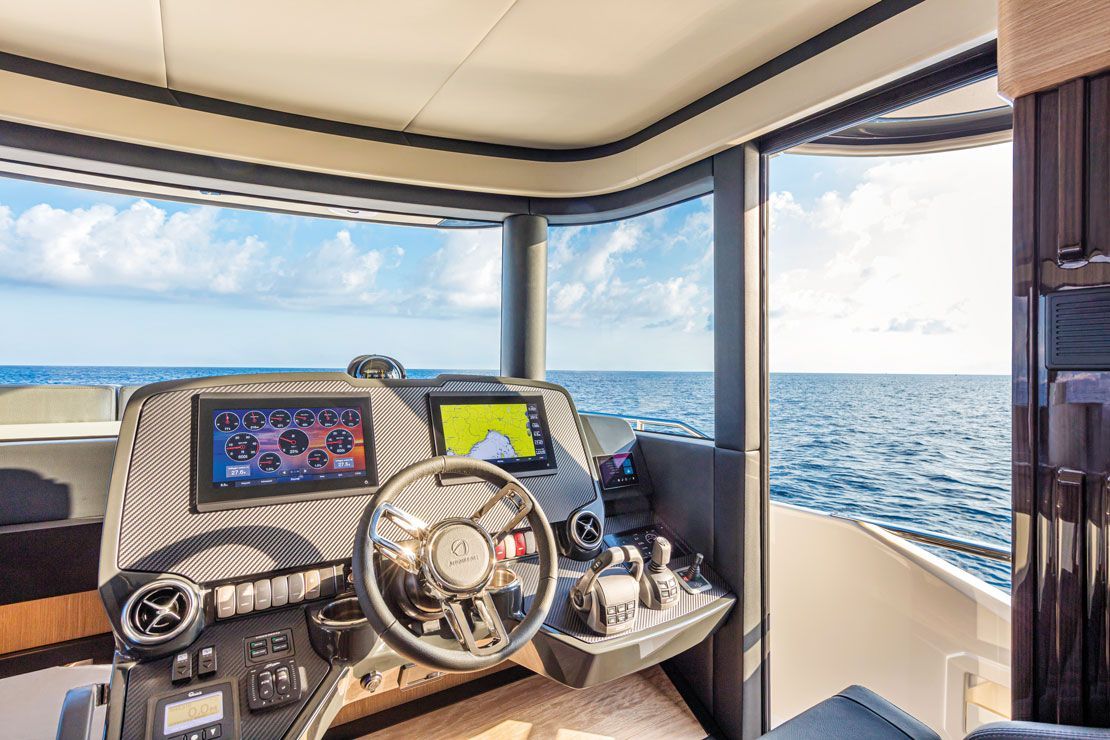 2016 Absolute Yachts Navetta 52