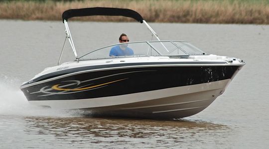 2003 Four Winns Horizon 200