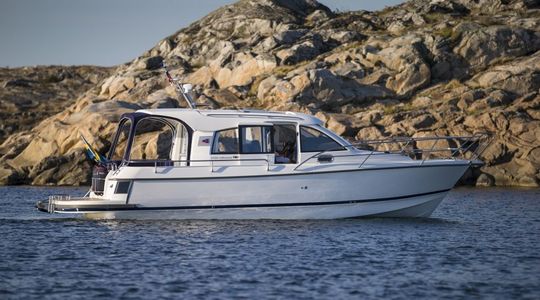 2009 Nimbus 335 Coupe