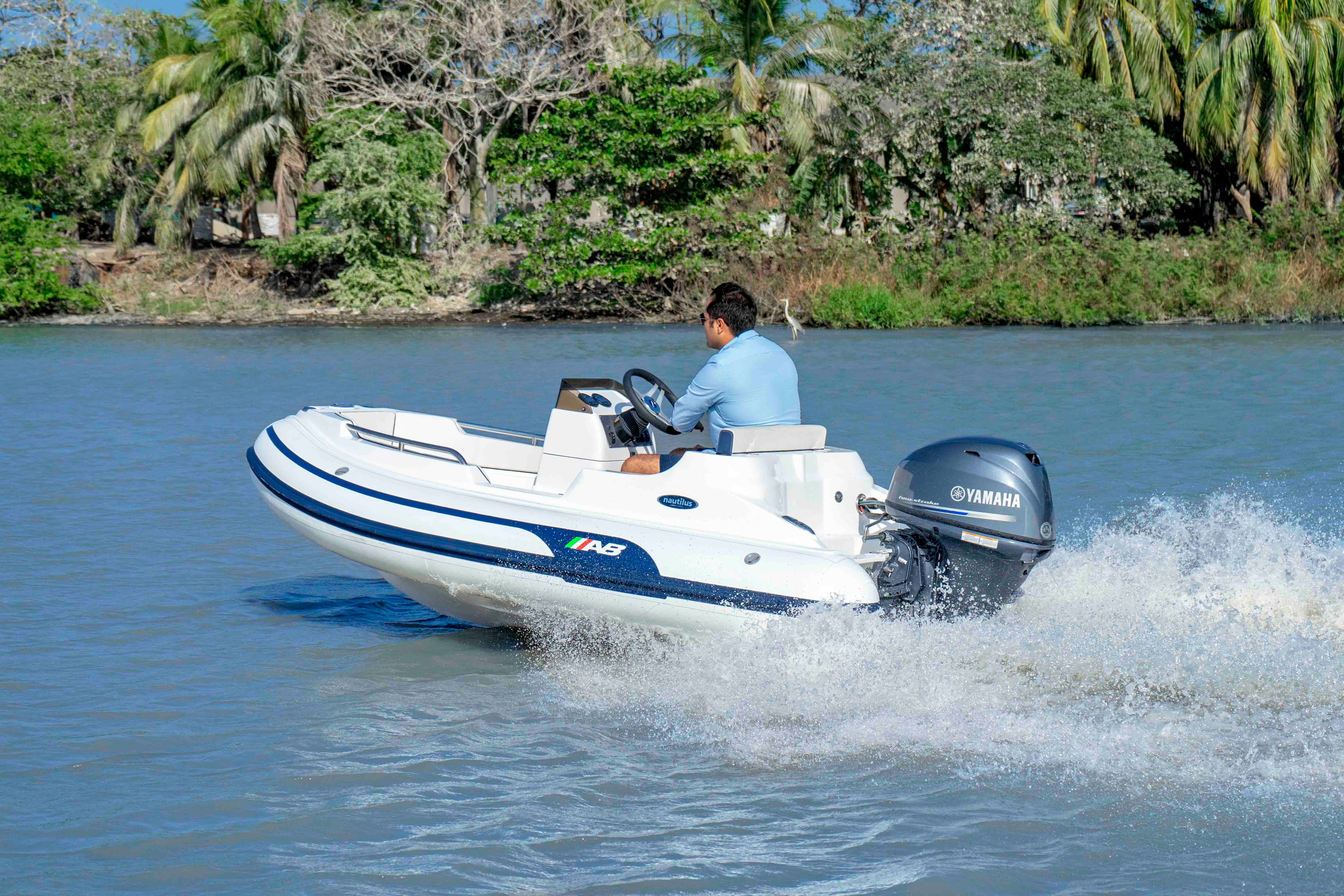 2003 AB-Inflatables Nautilus 11 DLX