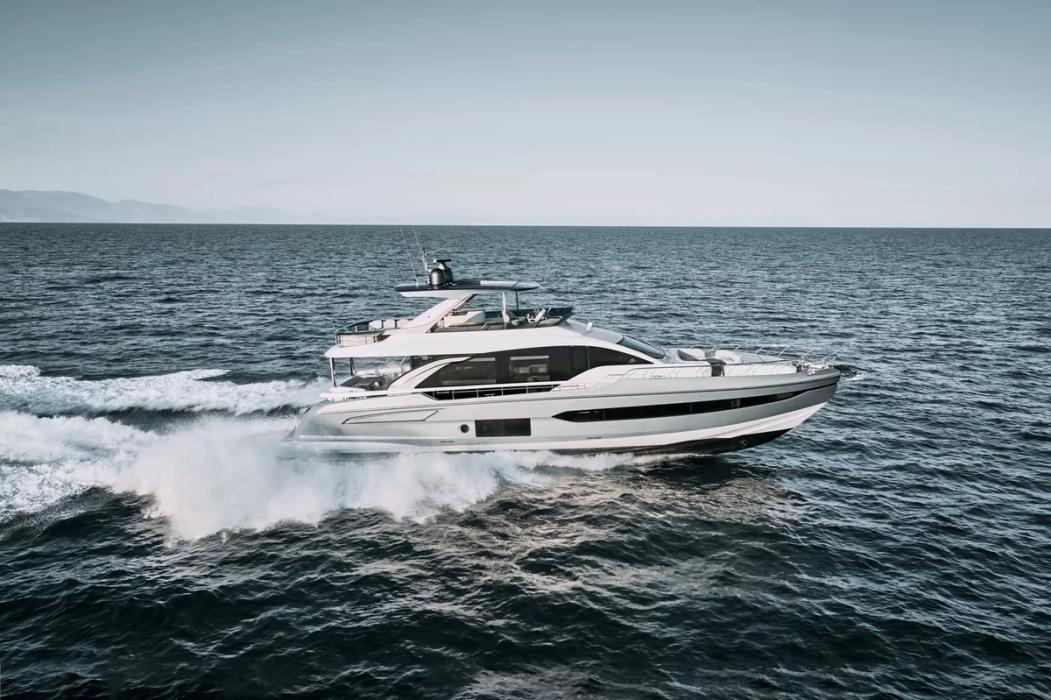 2022 Azimut Yachts 78 Fly
