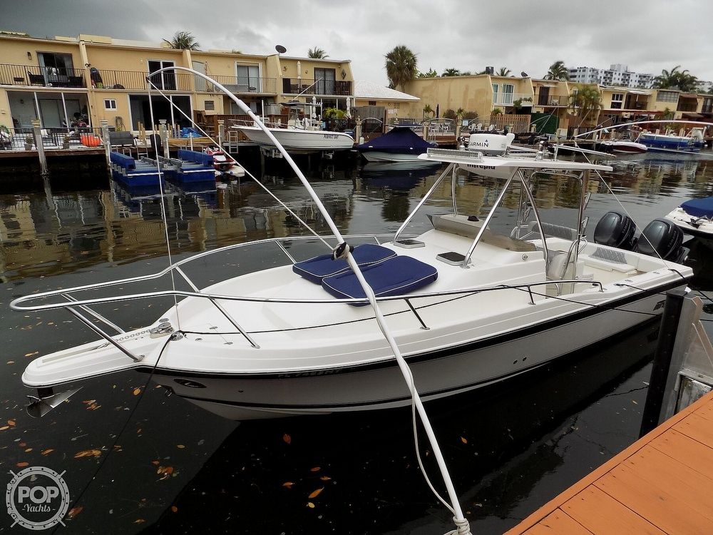1992 Intrepid Powerboats Walkaround