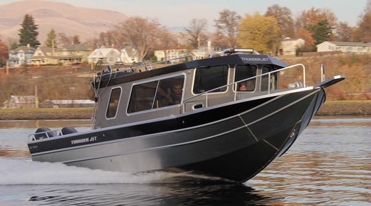 2021 Thunder Jet 24 Pilot