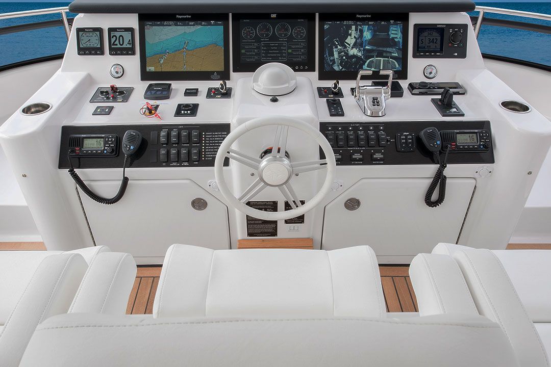 2017 Neptunus Yachts 625 Flybridge