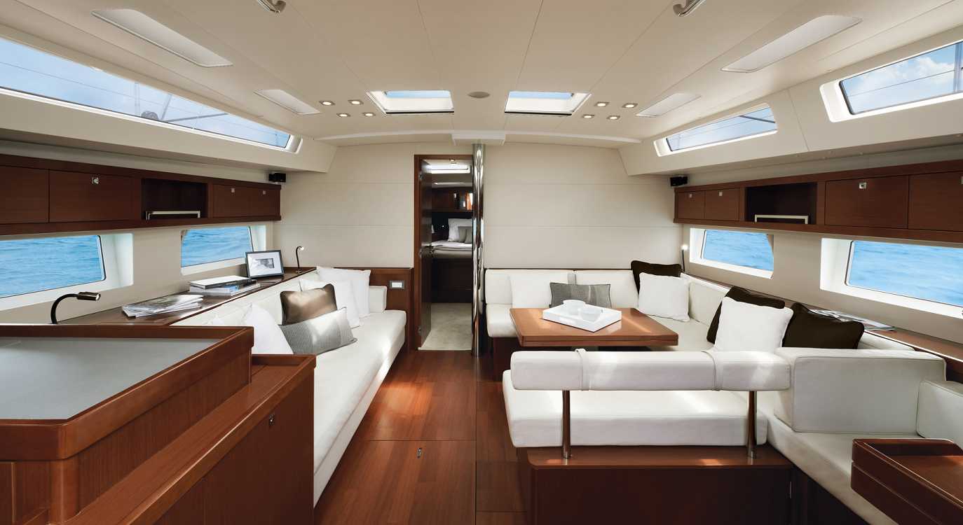 2012 Beneteau Oceanis 55