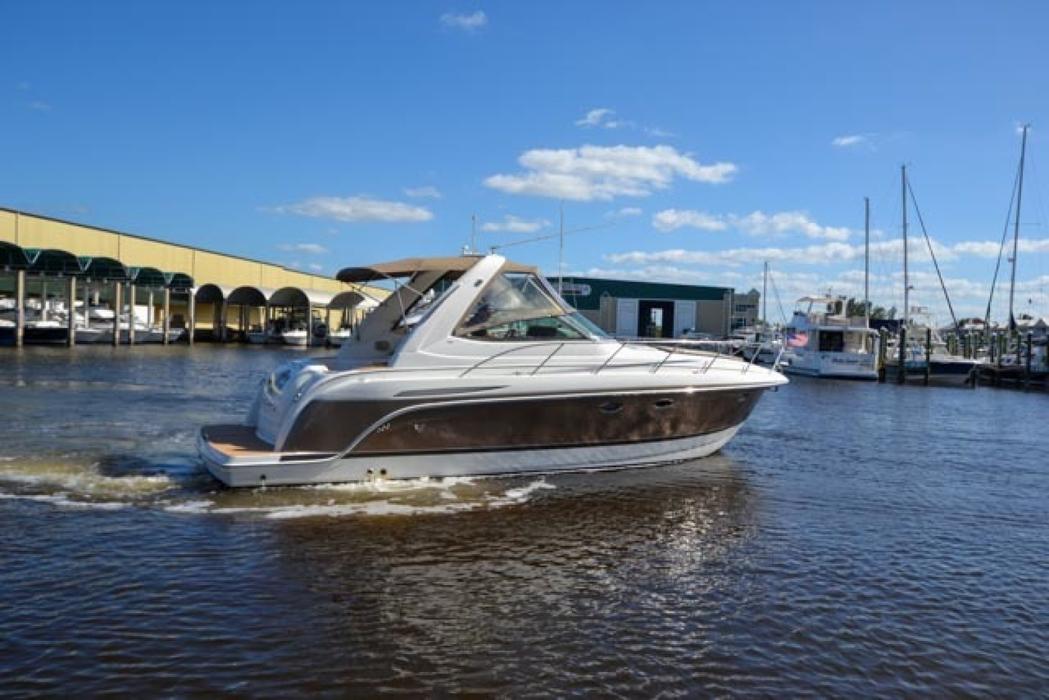 2005 White Formula 34PC