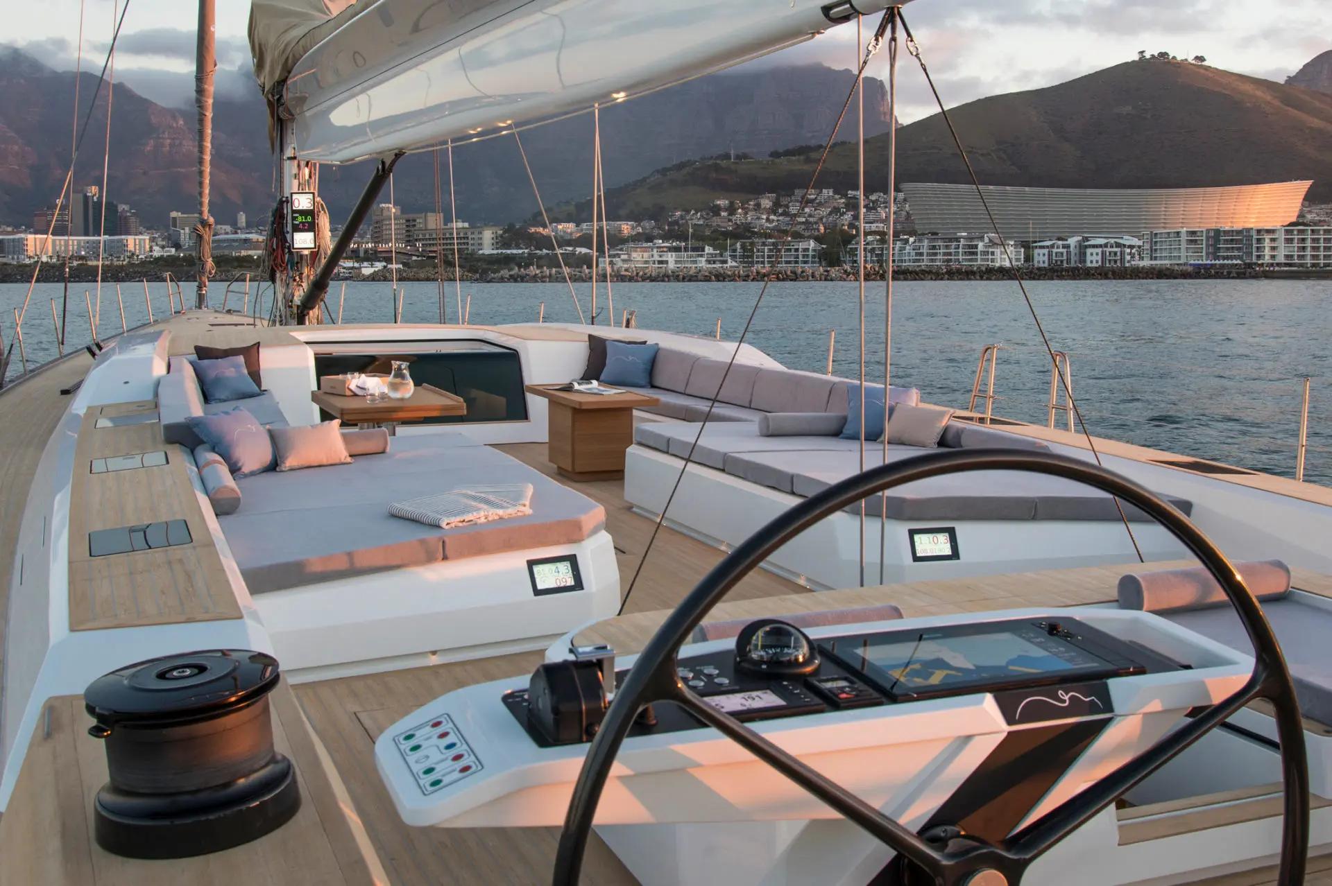 2018 Southern Wind SW105 Kiboko Tres